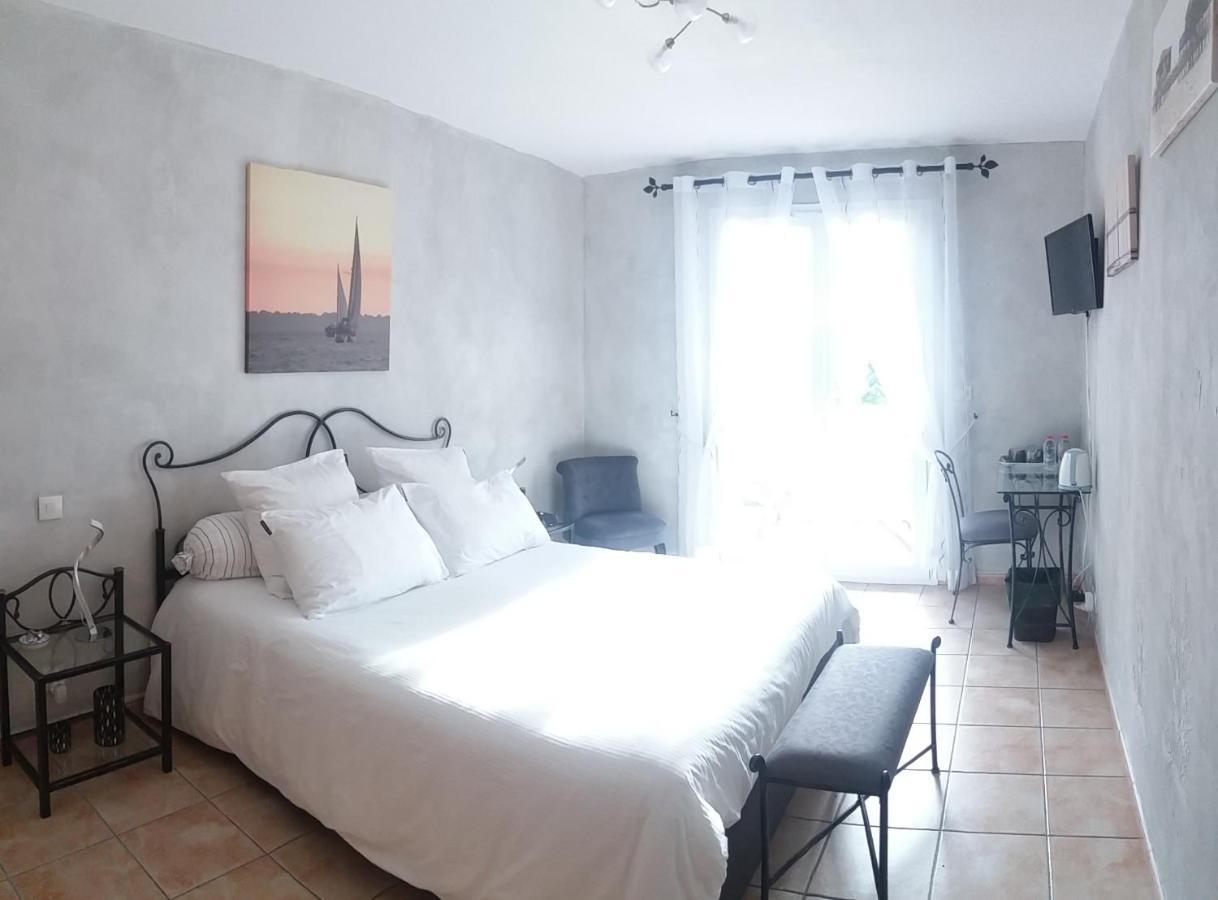 Le Clos Castel - Gite Equipe Casteljaloux Ngoại thất bức ảnh