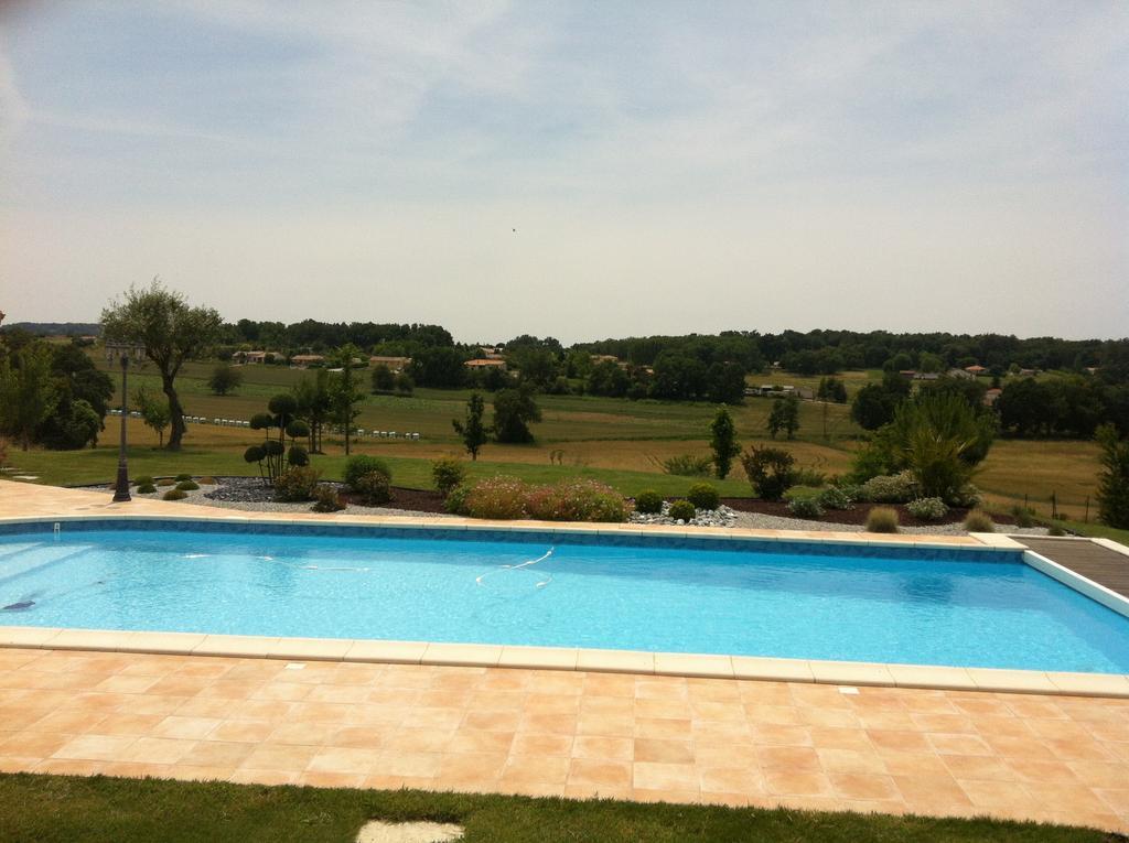 Le Clos Castel - Gite Equipe Casteljaloux Ngoại thất bức ảnh
